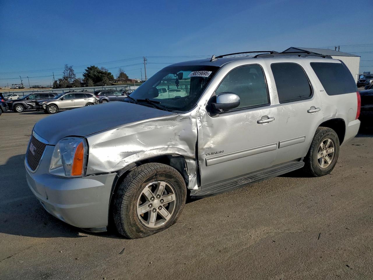 GMC YUKON SLT 2011