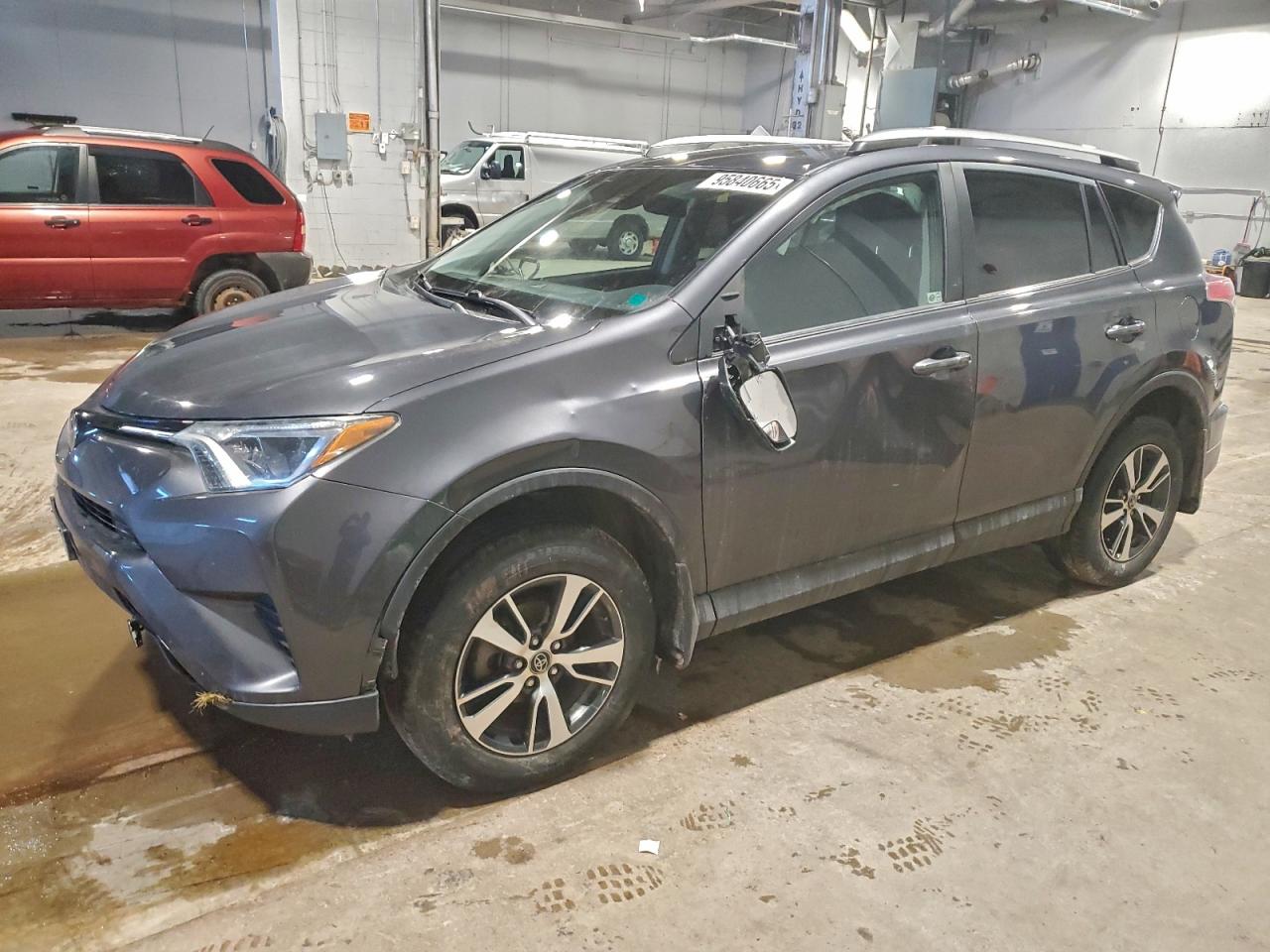 TOYOTA RAV4 LE 2018