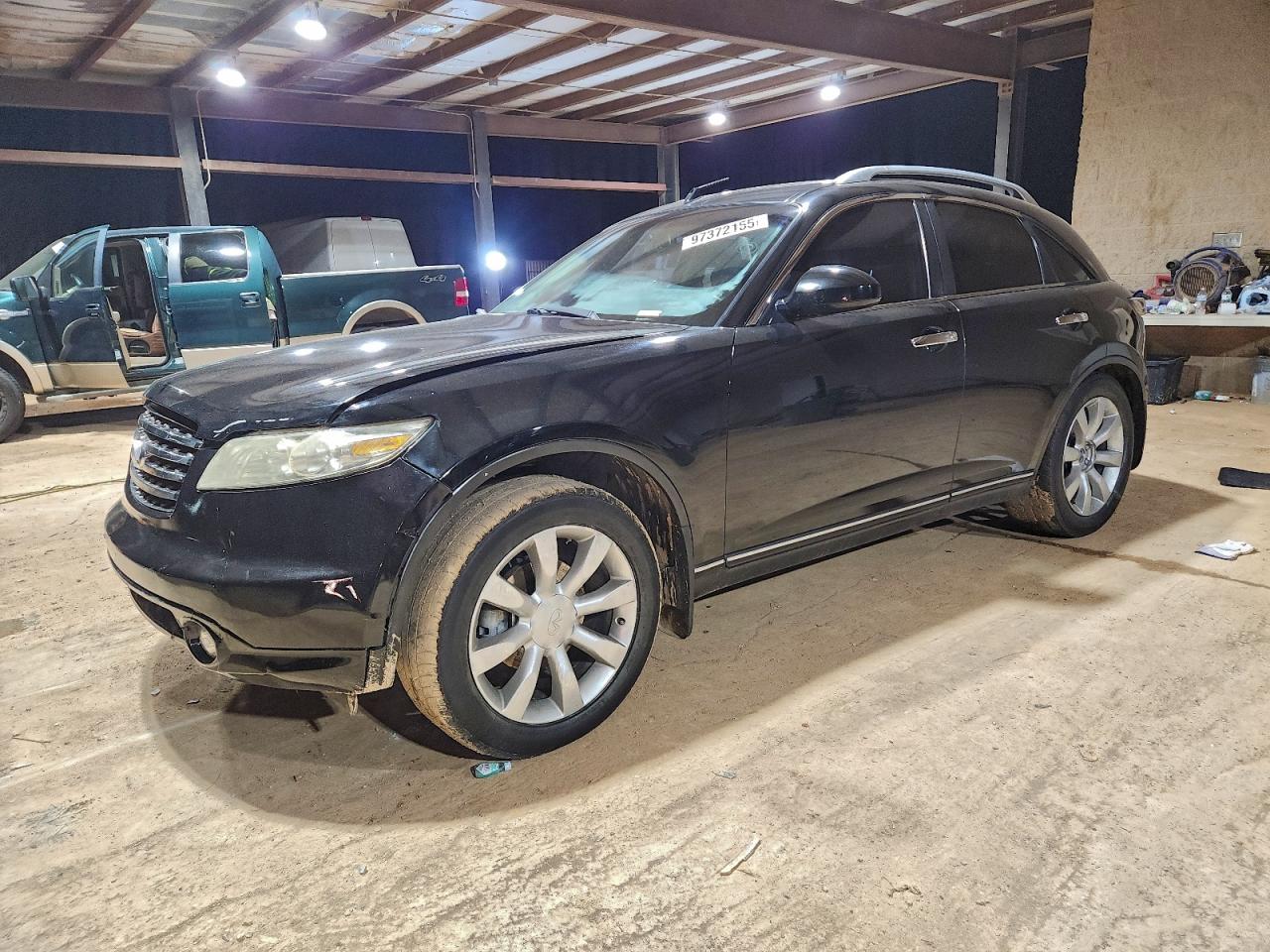 INFINITI FX35 2005