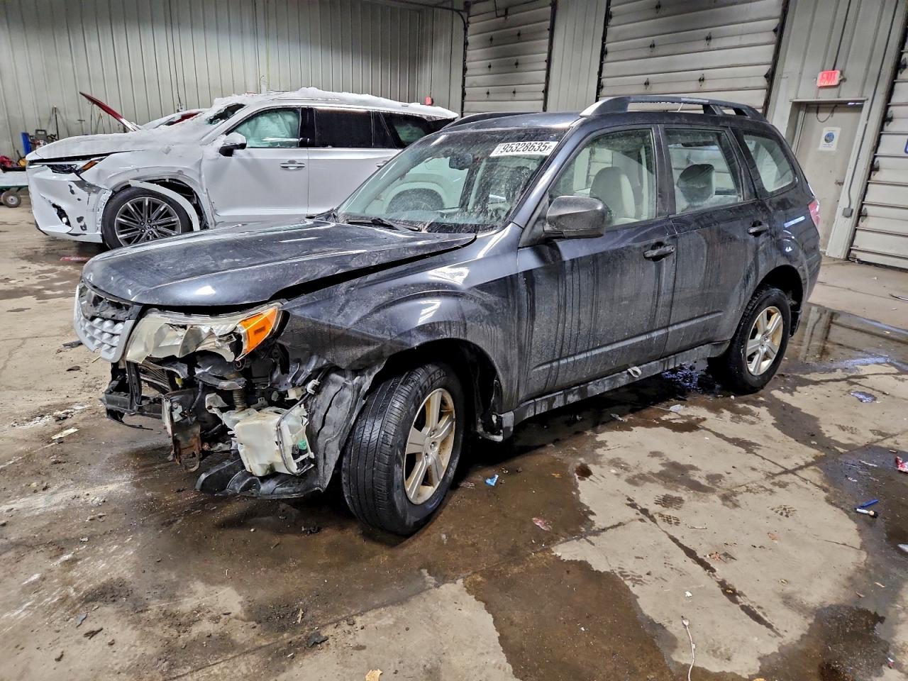 SUBARU FORESTER 2 2013