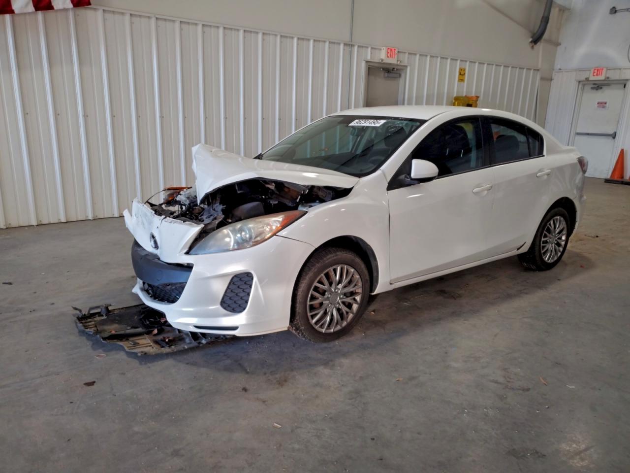 MAZDA 3 2013