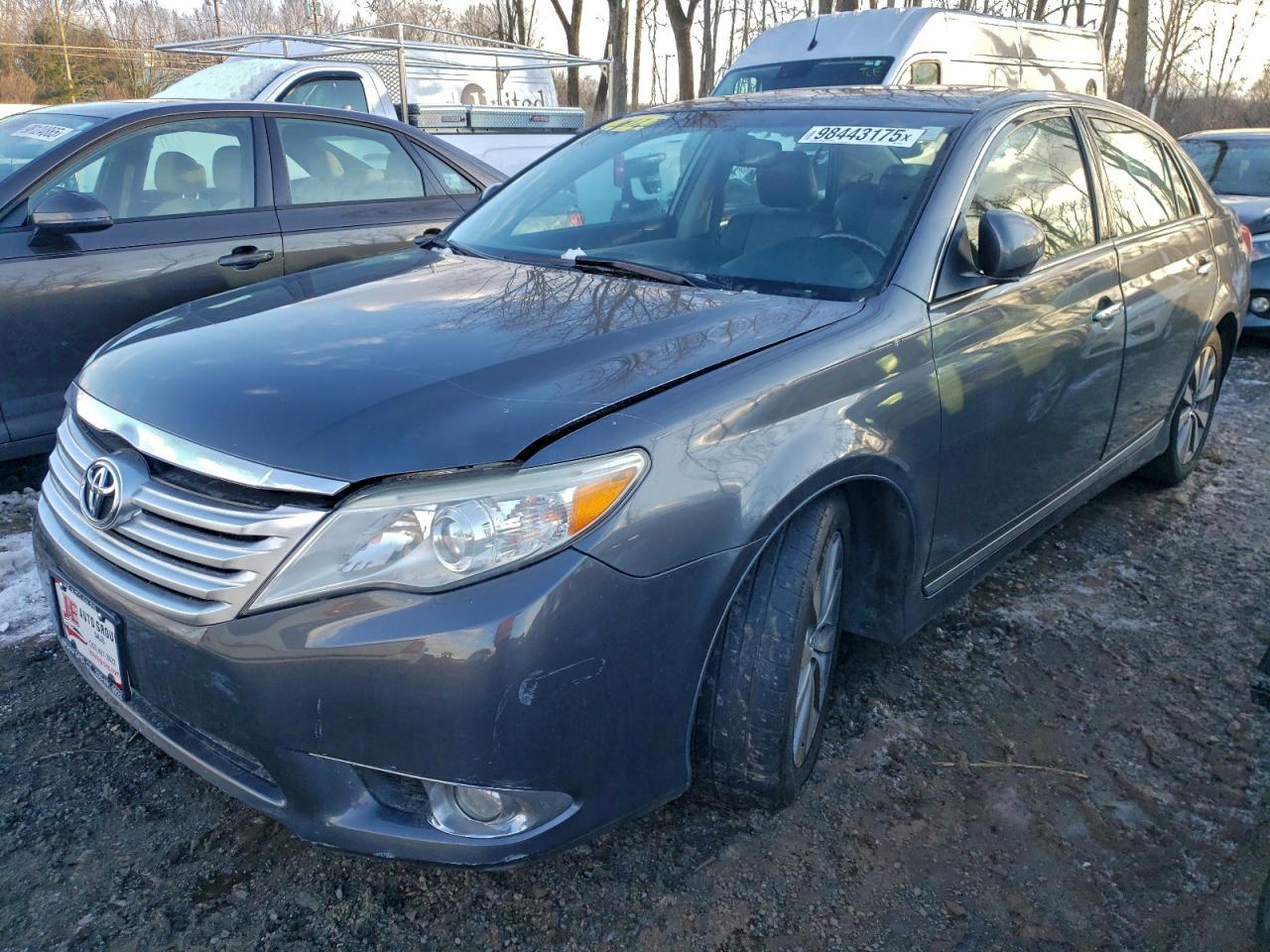 TOYOTA AVALON BAS 2011