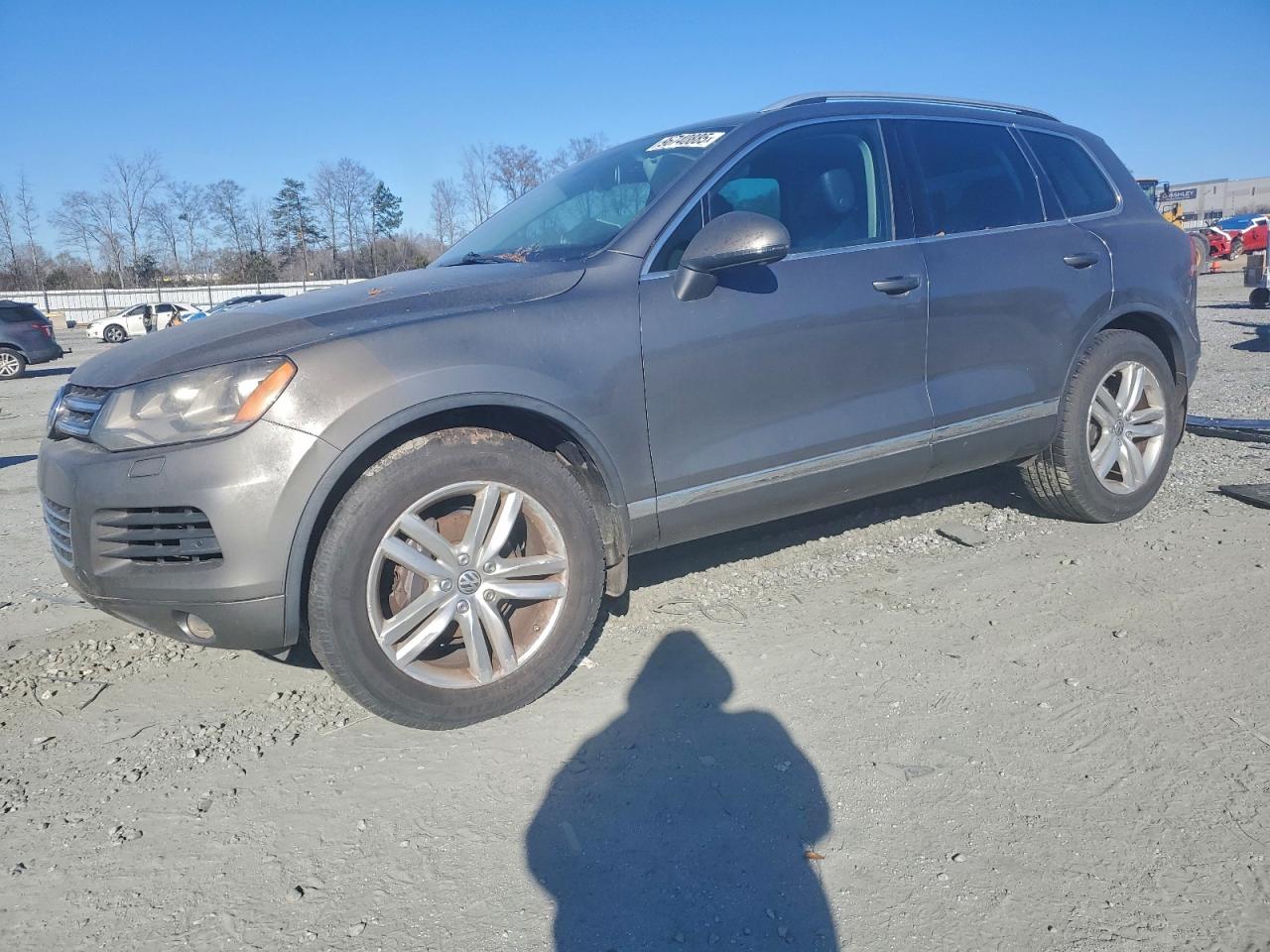 VOLKSWAGEN TOUAREG V6 2014