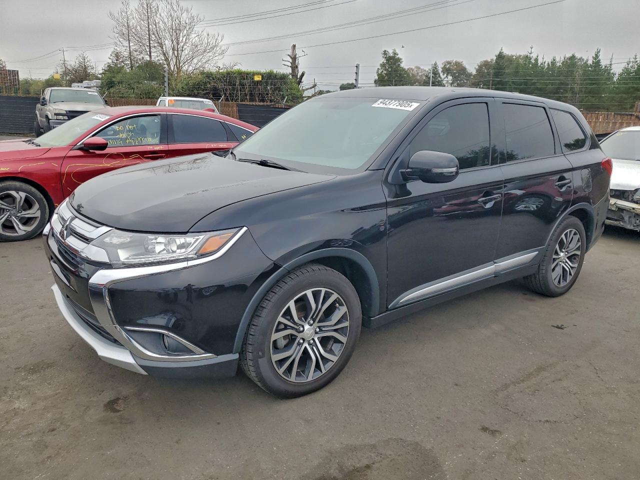 MITSUBISHI OUTLANDER 2018