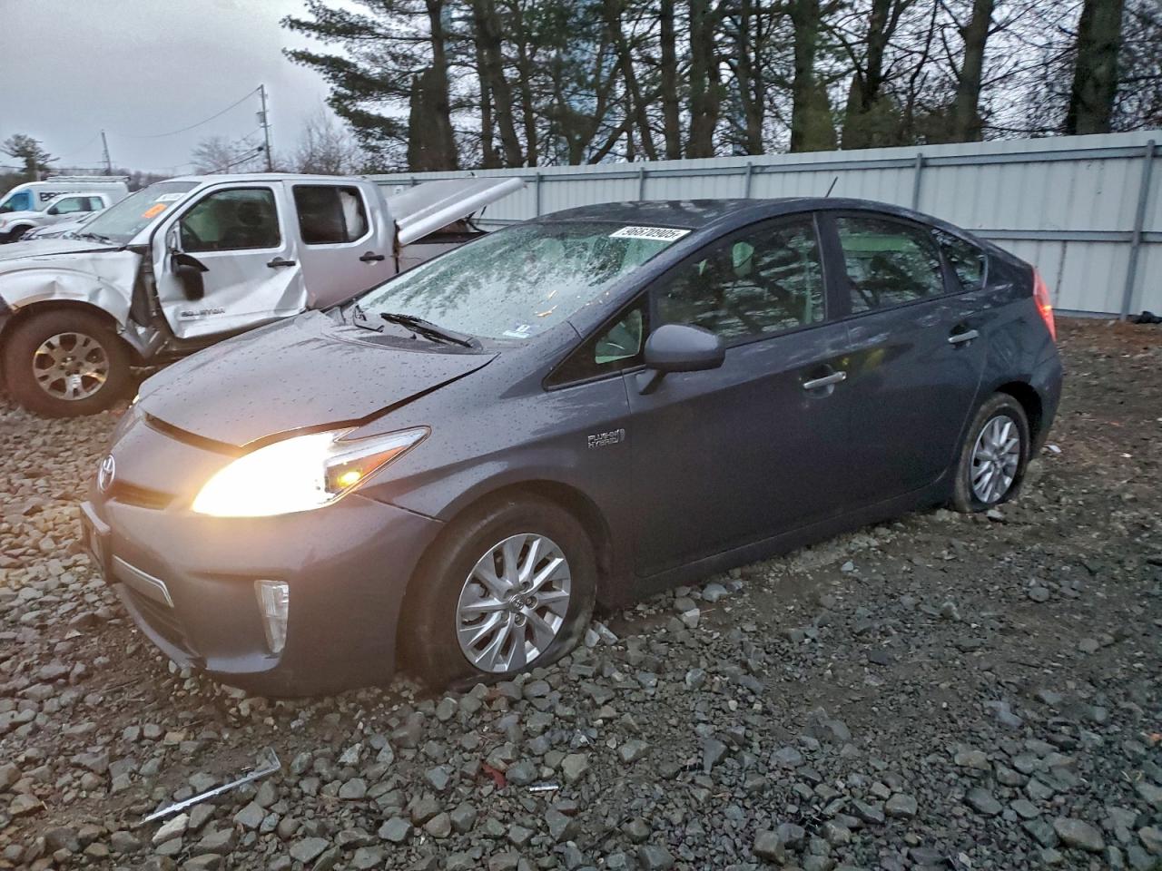 TOYOTA PRIUS PLUG-IN 2015