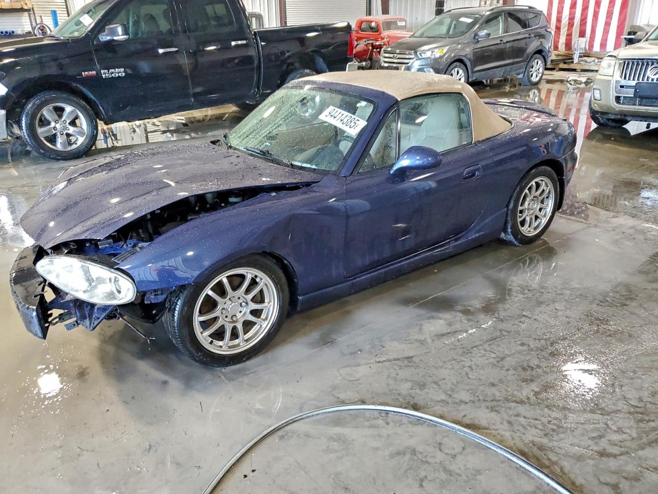 MAZDA MX-5 MIATA 2001