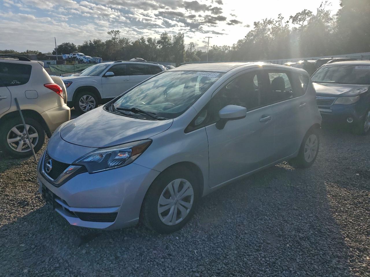 NISSAN VERSA NOTE 2017
