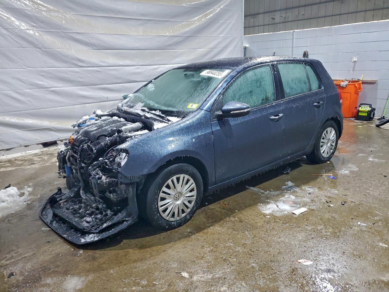 VOLKSWAGEN GOLF 2012