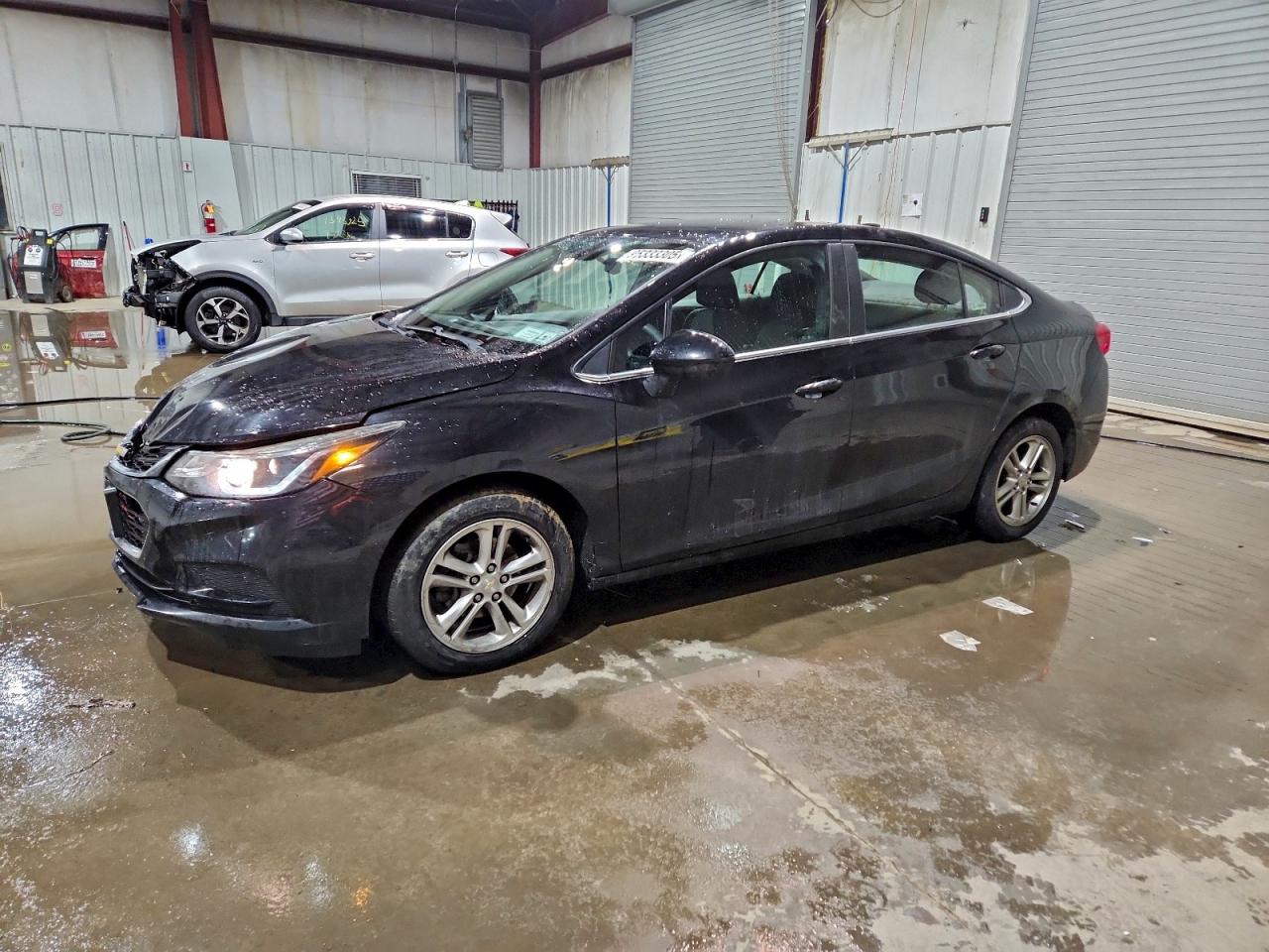 CHEVROLET CRUZE 2017