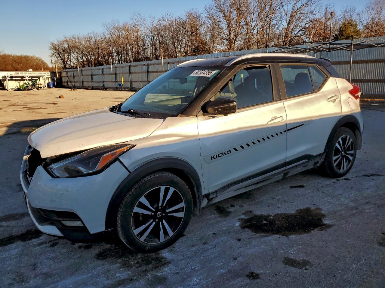 NISSAN KICKS 2019