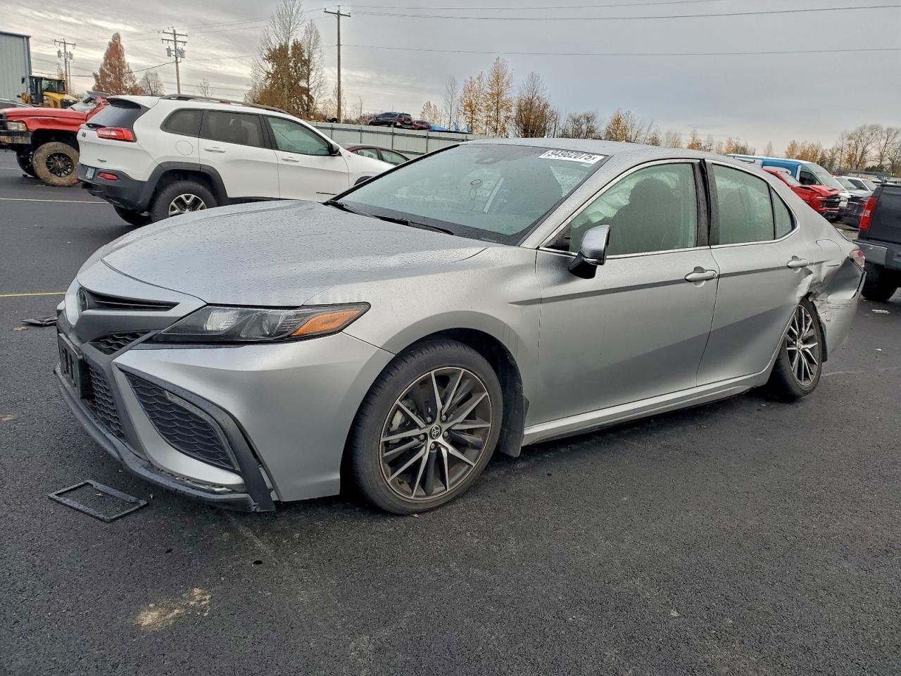 TOYOTA CAMRY 2023
