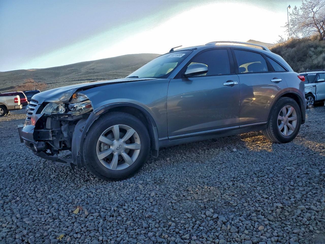 INFINITI FX35 2004