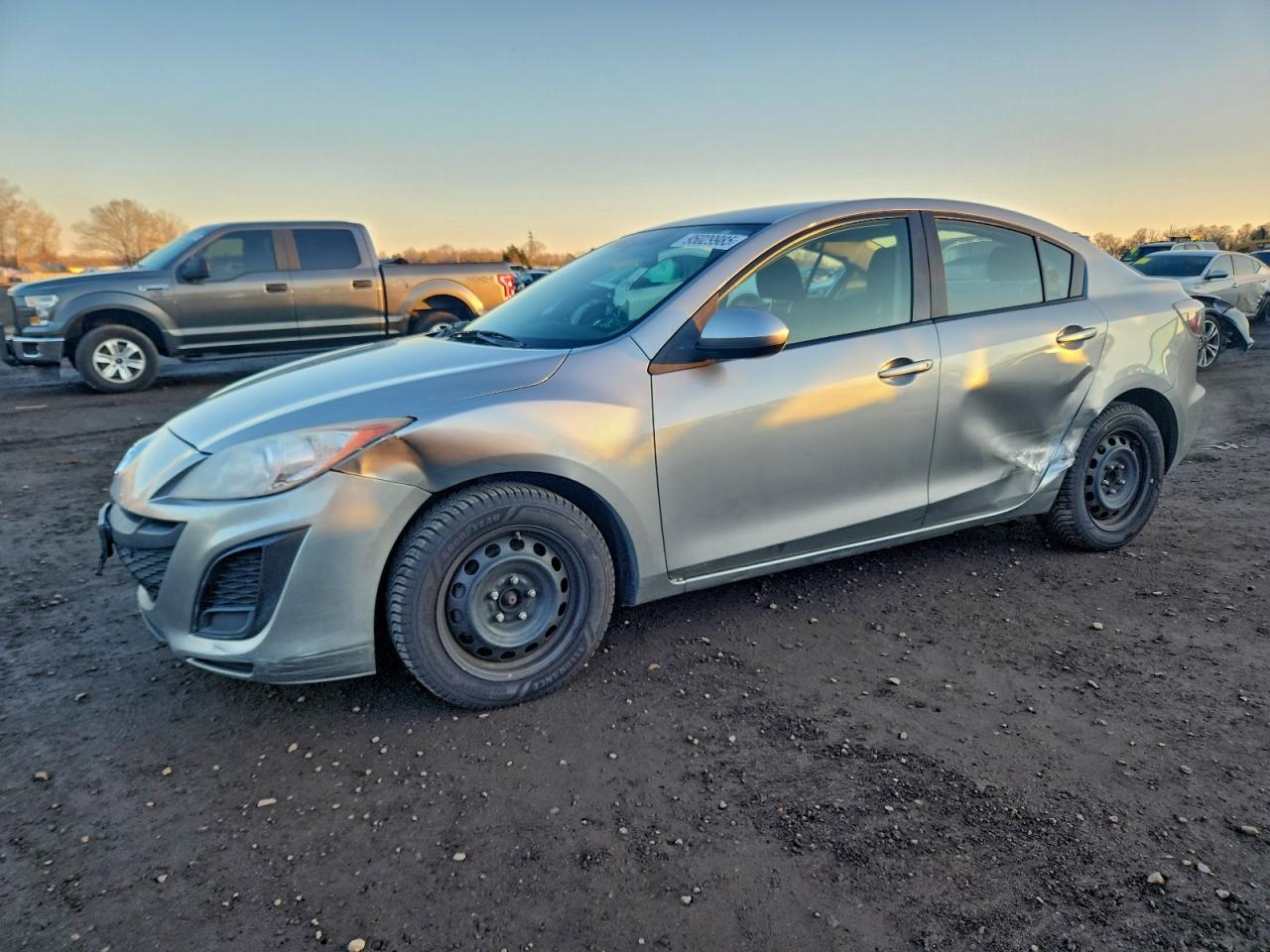 MAZDA 3 2011