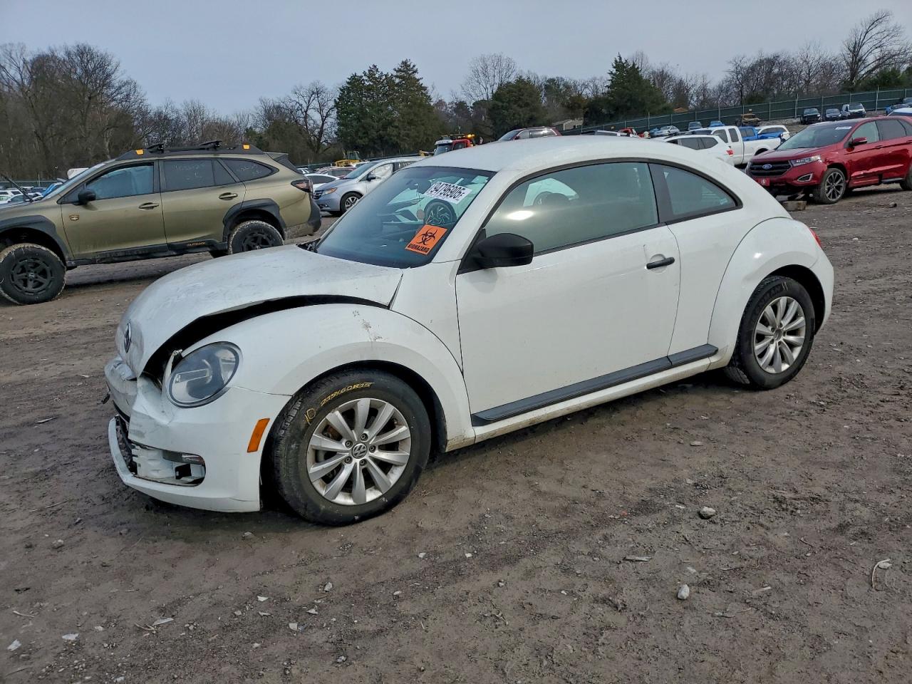 VOLKSWAGEN BEETLE 2014