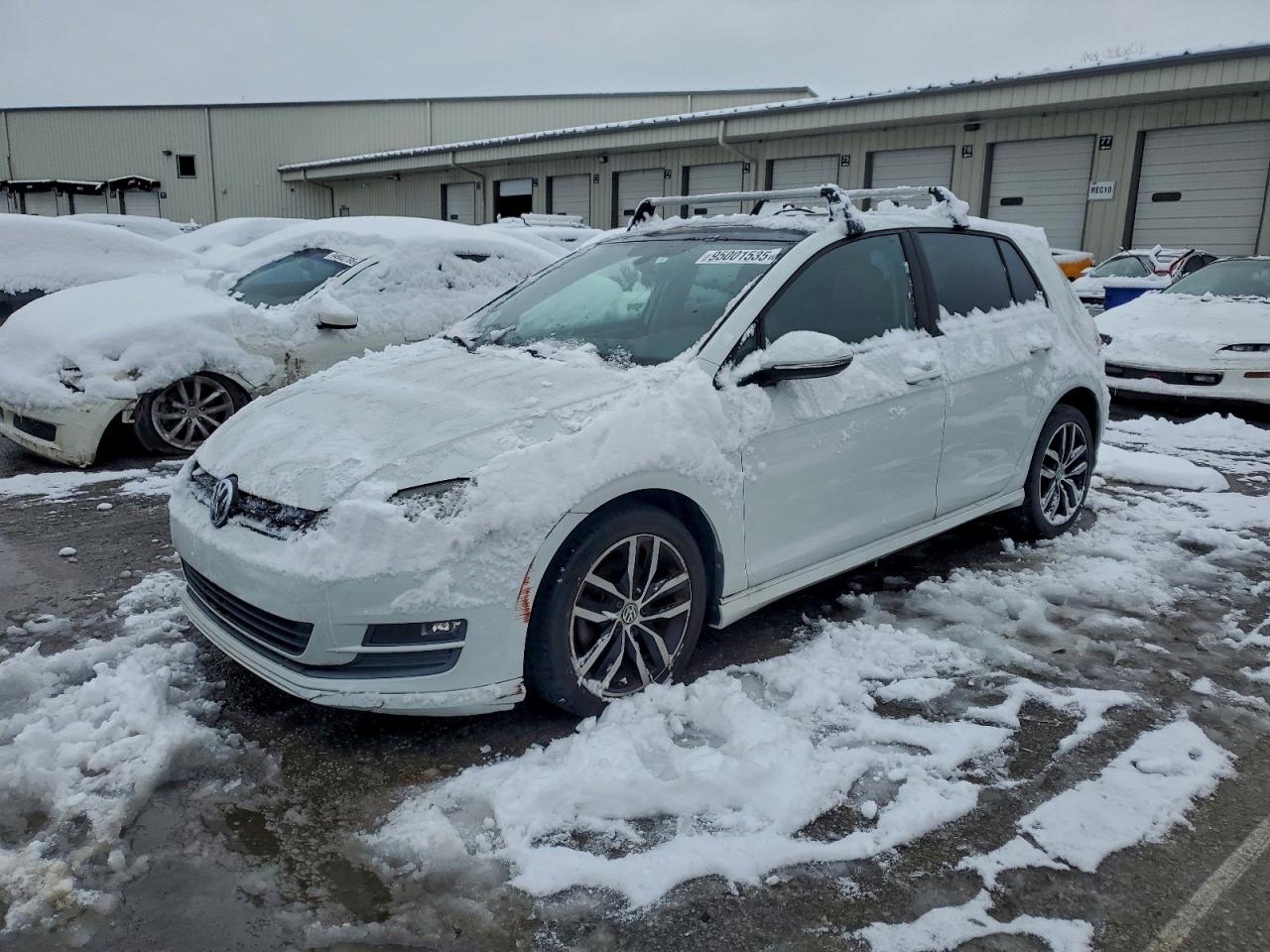 VOLKSWAGEN GOLF 2015