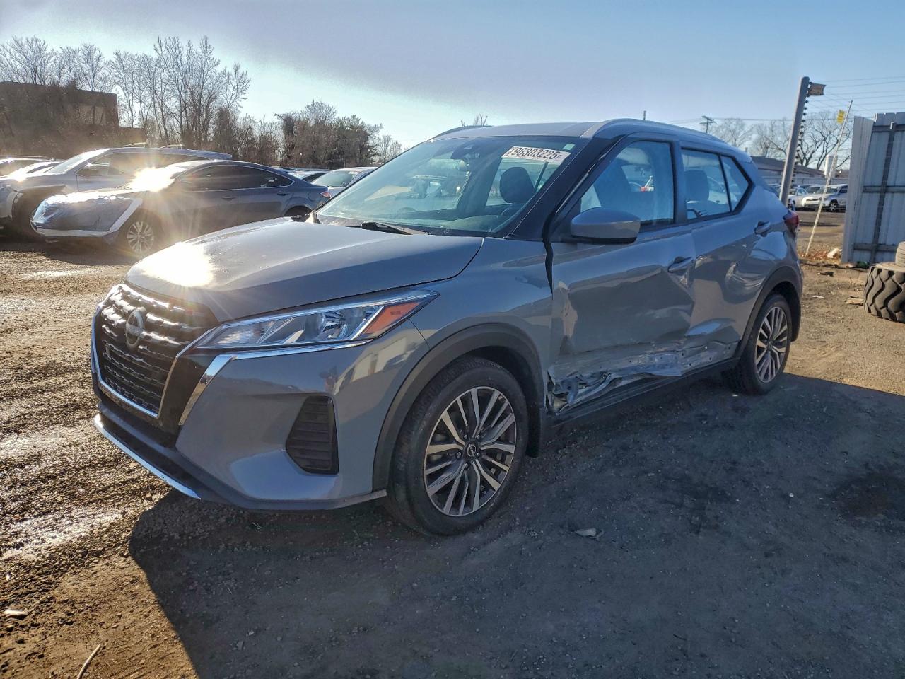 NISSAN KICKS 2022