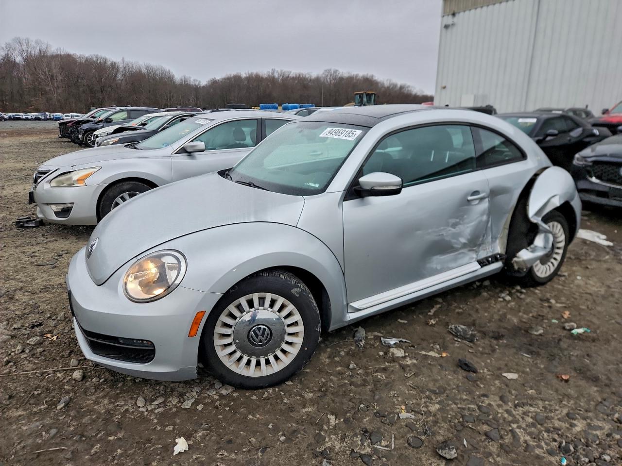 VOLKSWAGEN BEETLE 2014