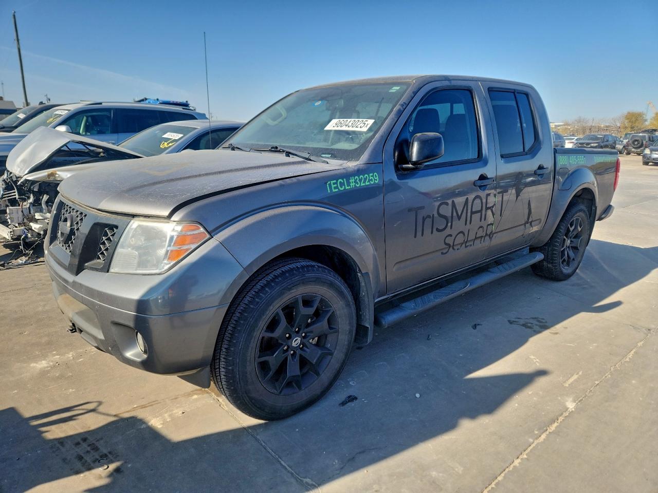 NISSAN FRONTIER 2021
