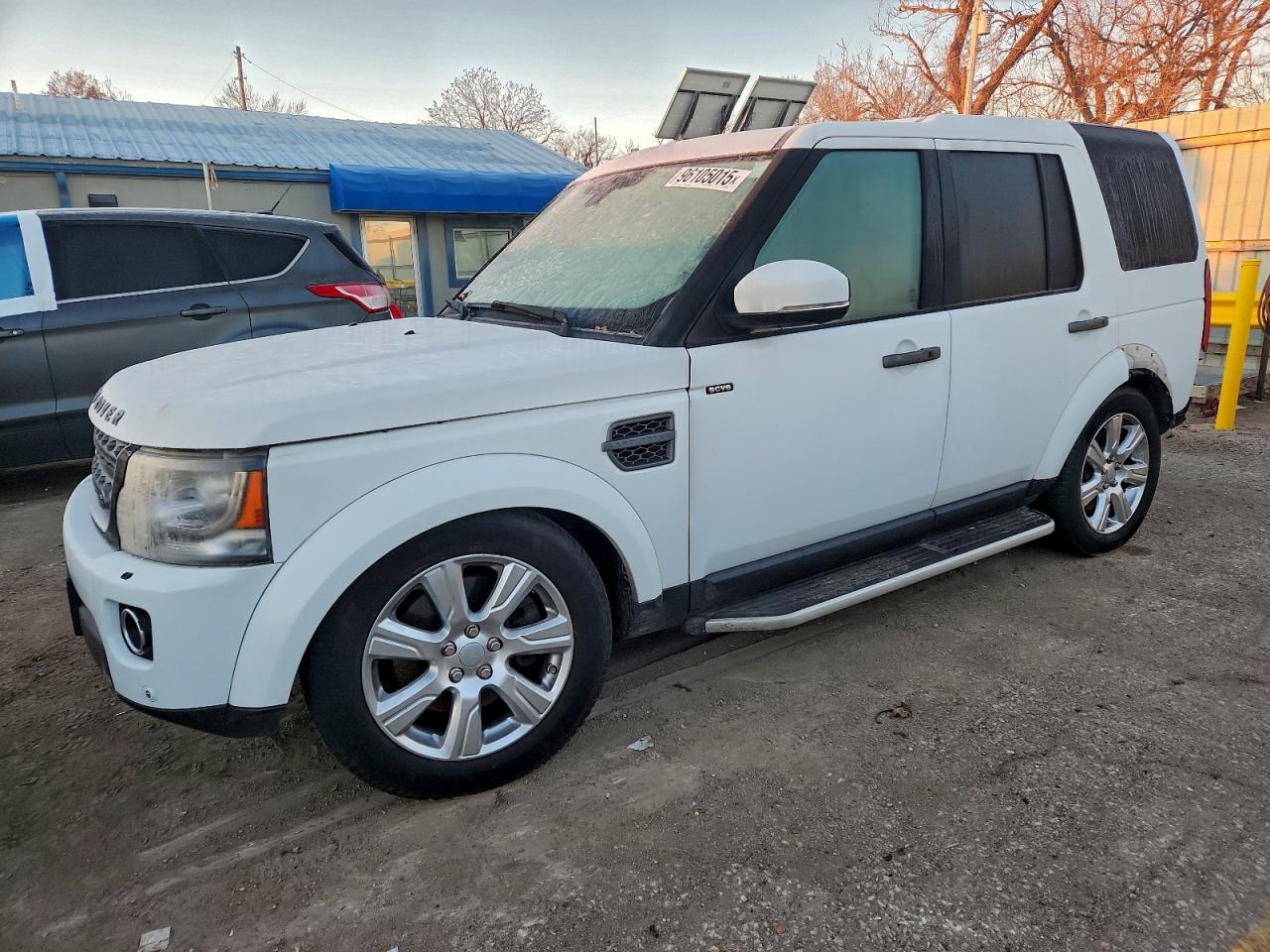 LAND ROVER LR4 HSE 2016