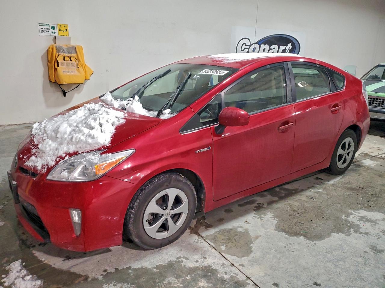 TOYOTA PRIUS 2015