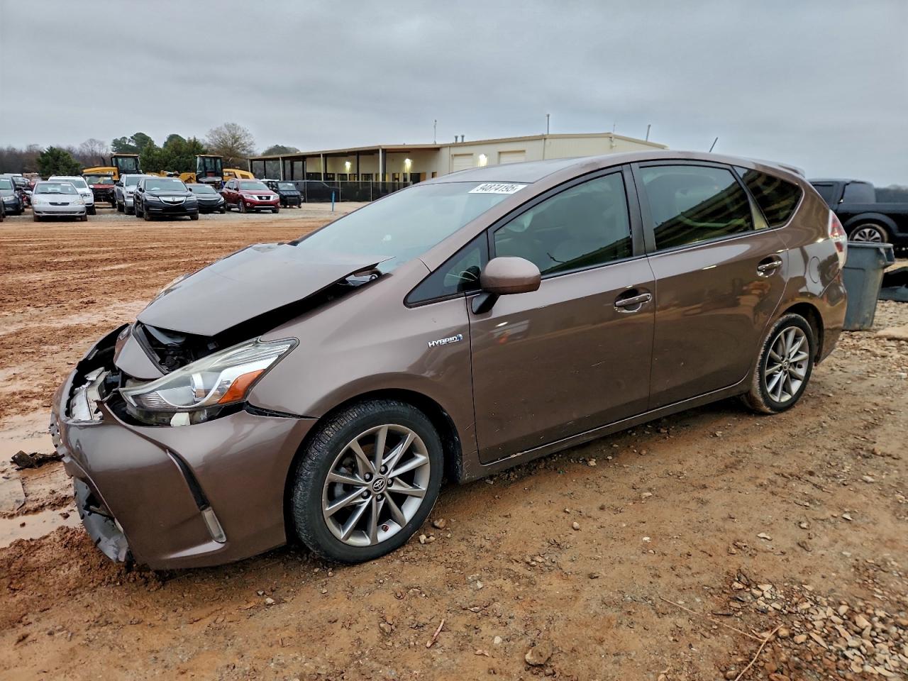TOYOTA PRIUS V 2015