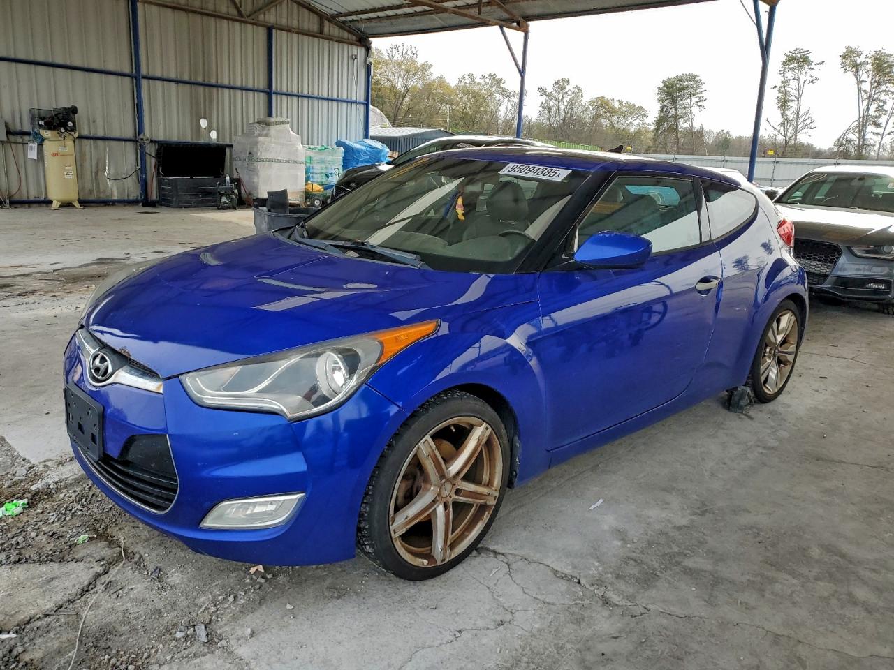 HYUNDAI VELOSTER 2013