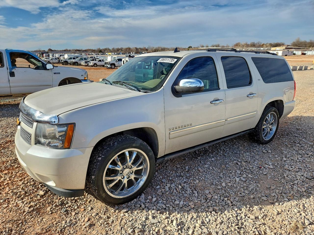 CHEVROLET SUBURBAN 2012