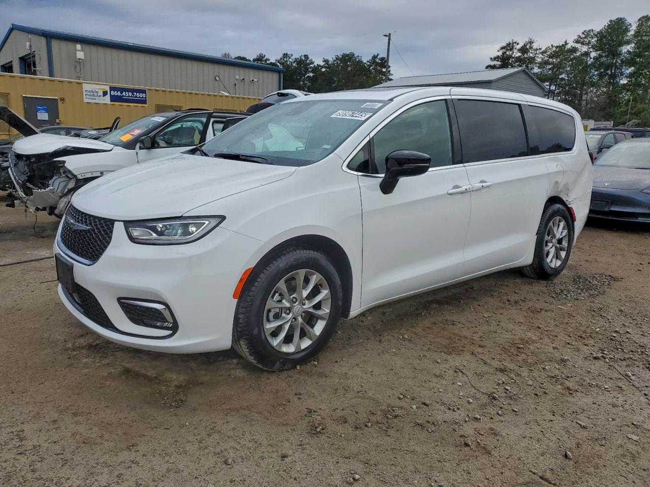 CHRYSLER PACIFICA L 2026