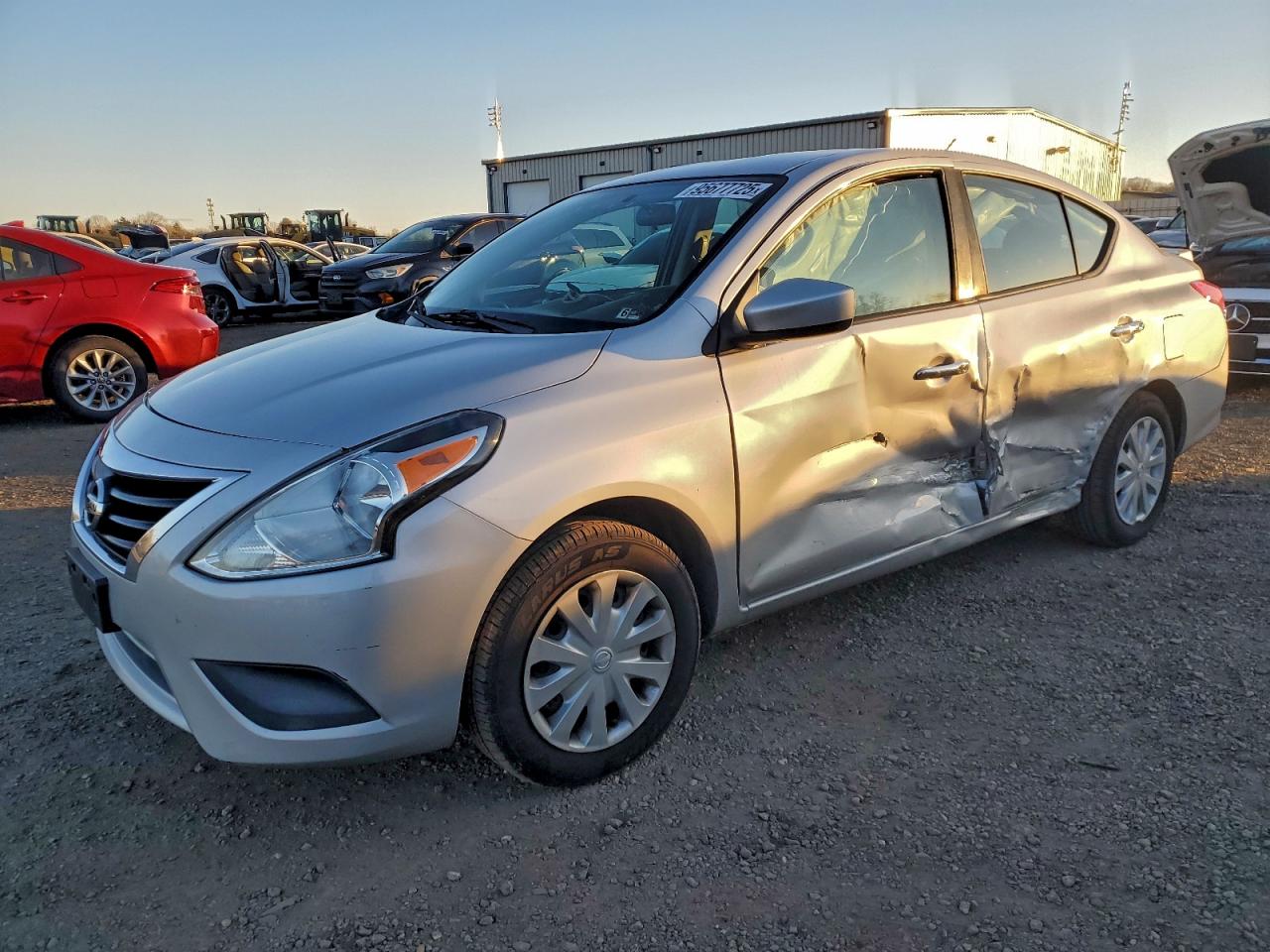 NISSAN VERSA 2019