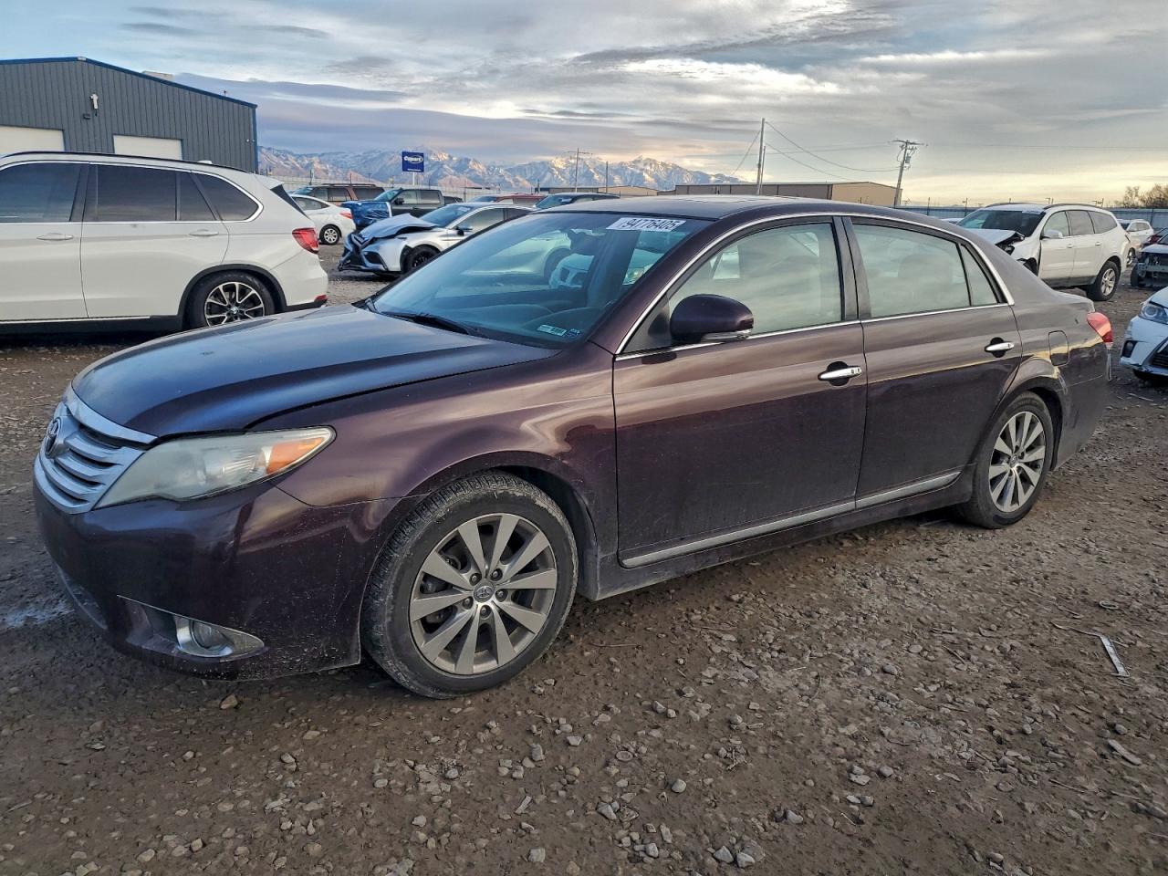 TOYOTA AVALON BAS 2011