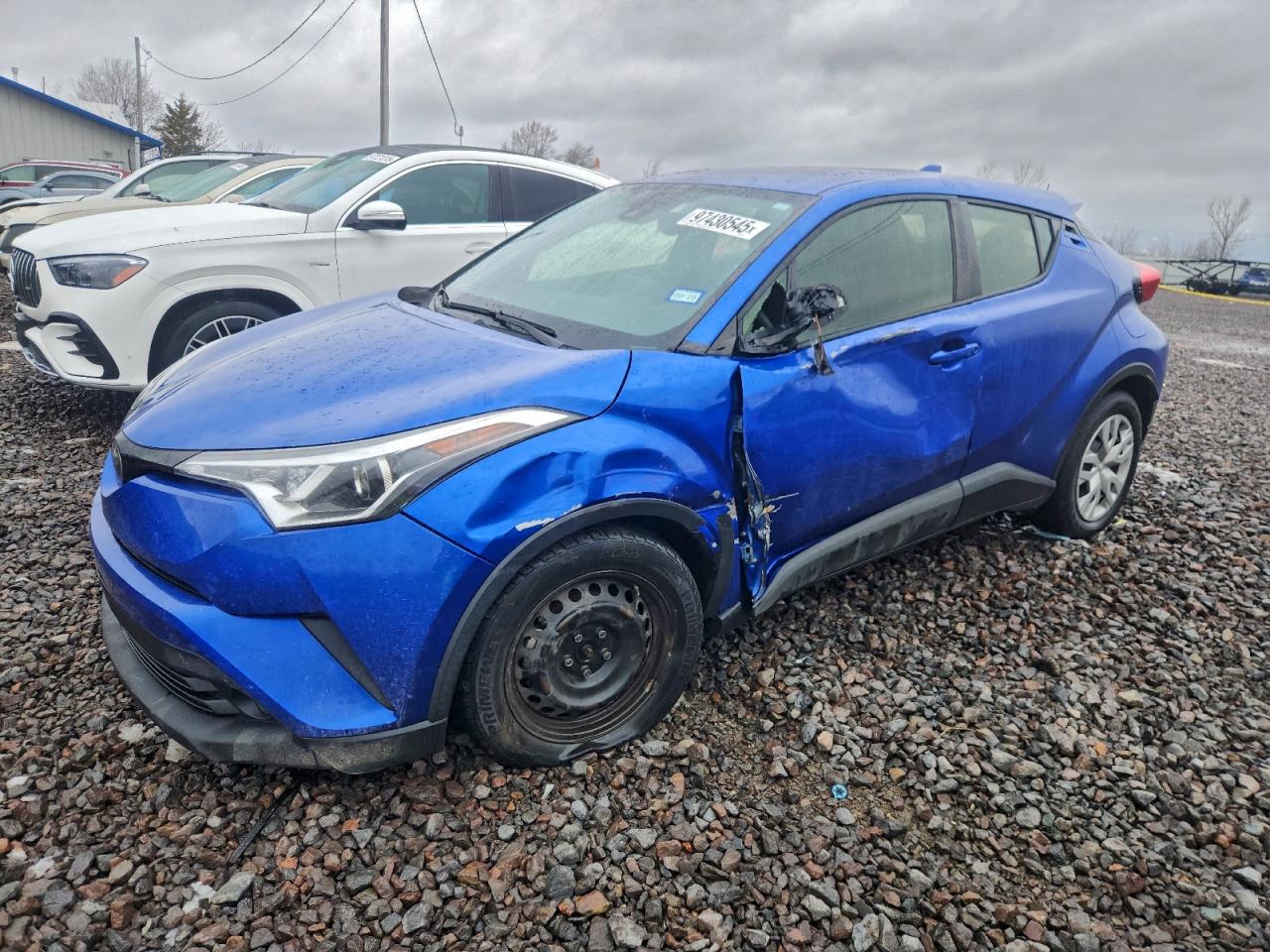 TOYOTA C-HR XLE 2019
