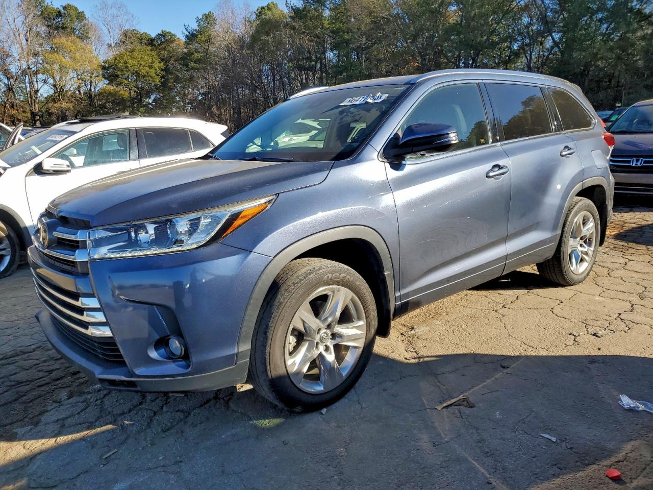 TOYOTA HIGHLANDER 2018