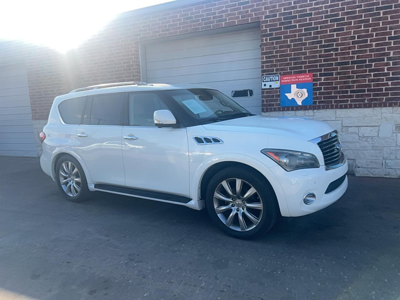 INFINITI QX56 2012
