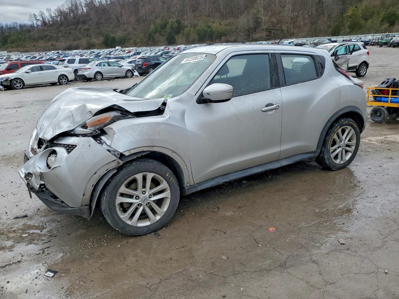 NISSAN JUKE 2017