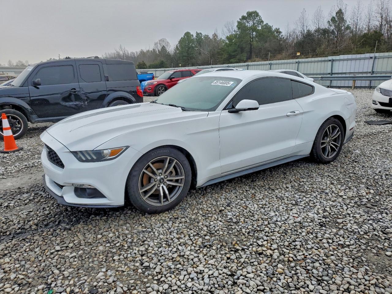 FORD MUSTANG 2016