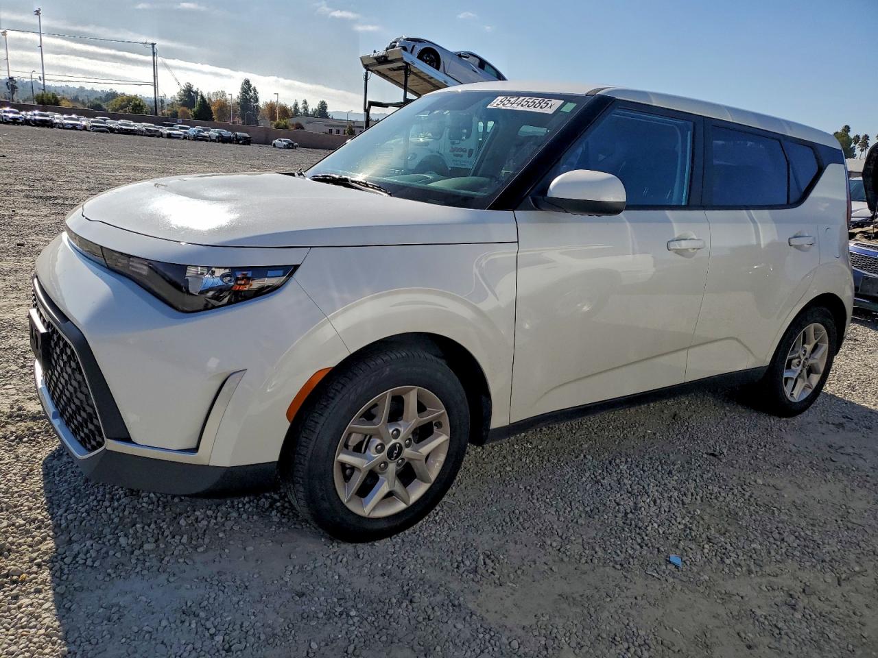 KIA SOUL LX 2023