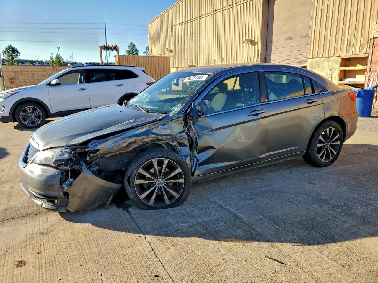 CHRYSLER 200 2013