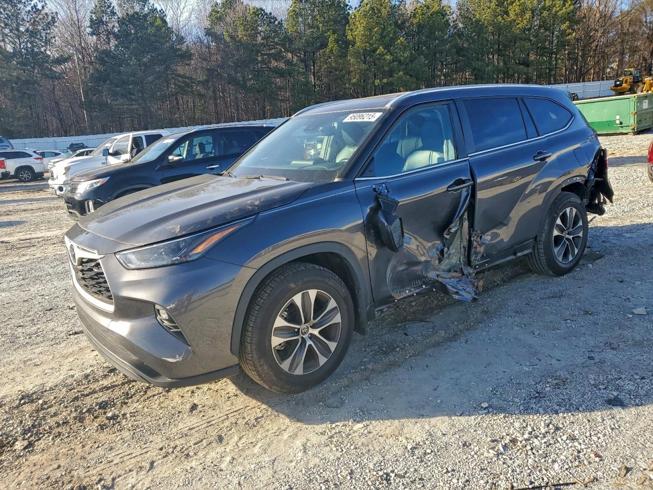 TOYOTA HIGHLANDER 2023