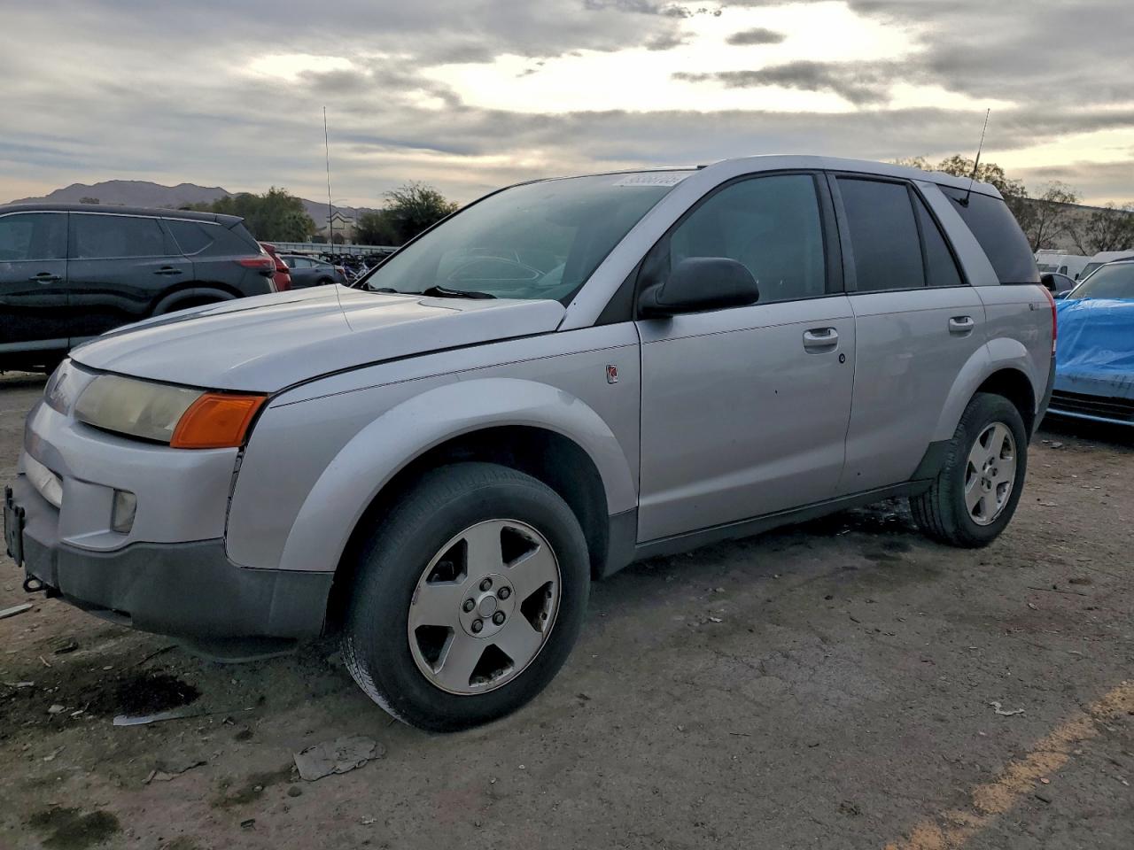 SATURN VUE 2004