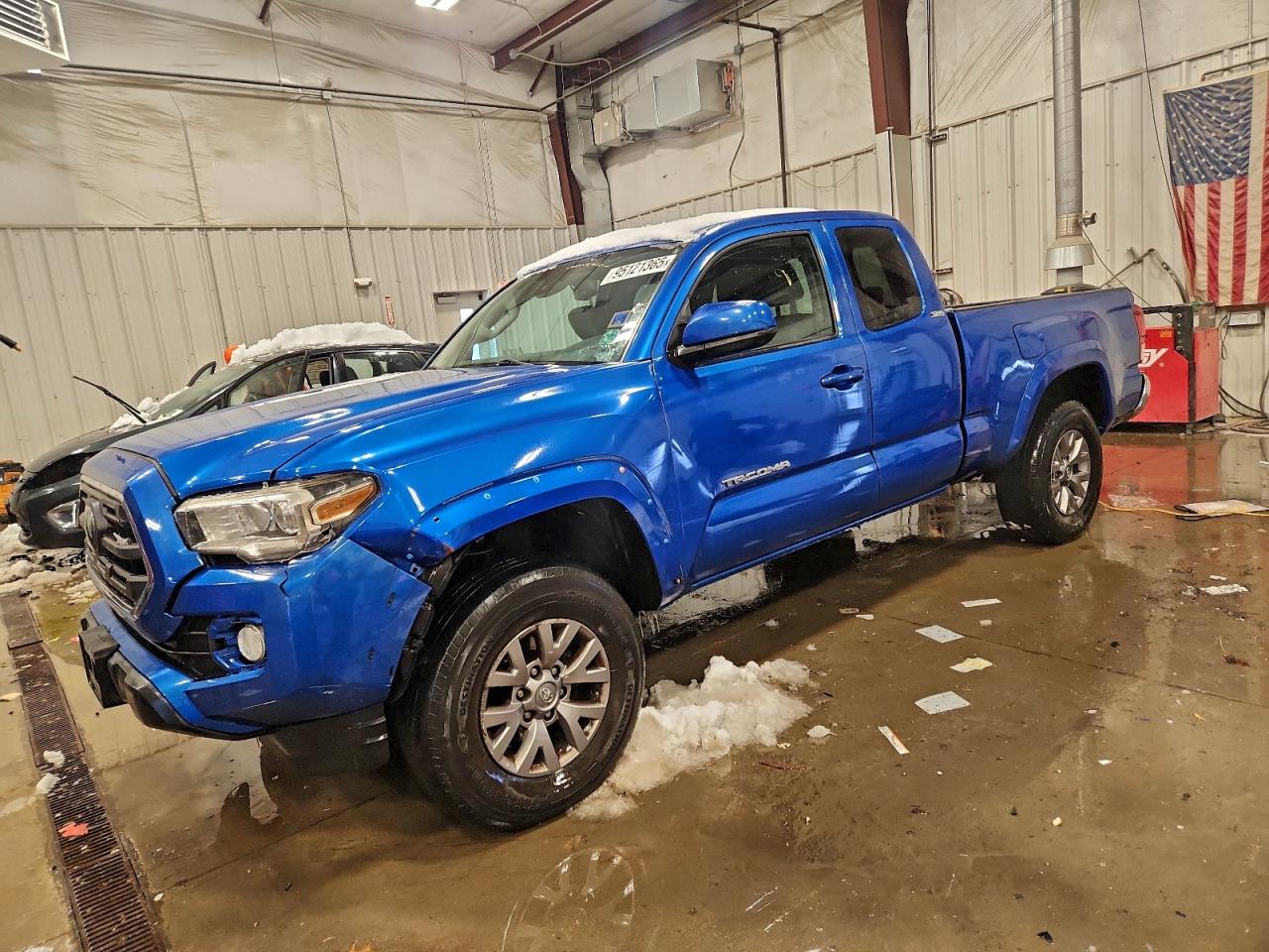 TOYOTA TACOMA ACC 2018