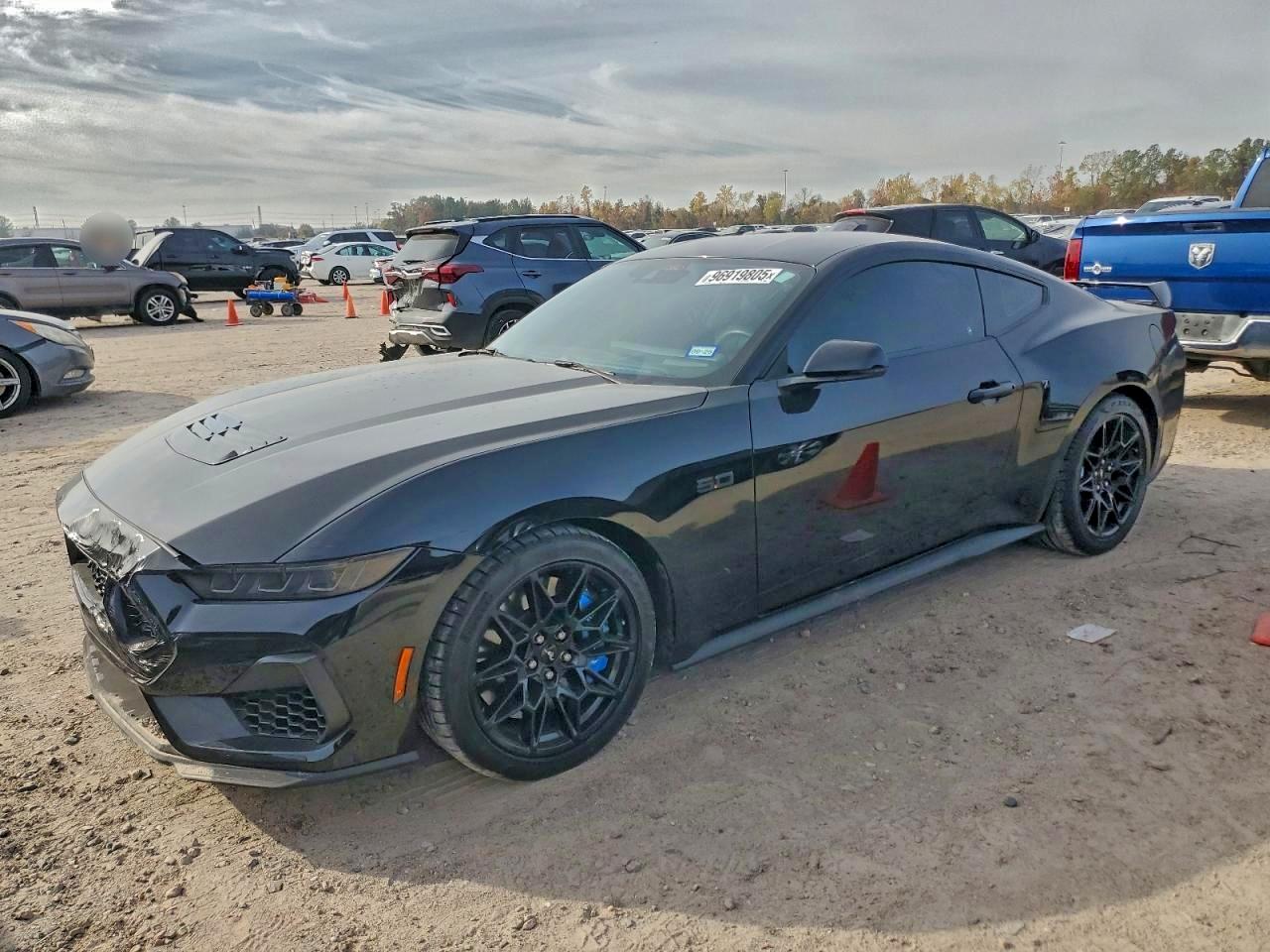 FORD MUSTANG GT 2024