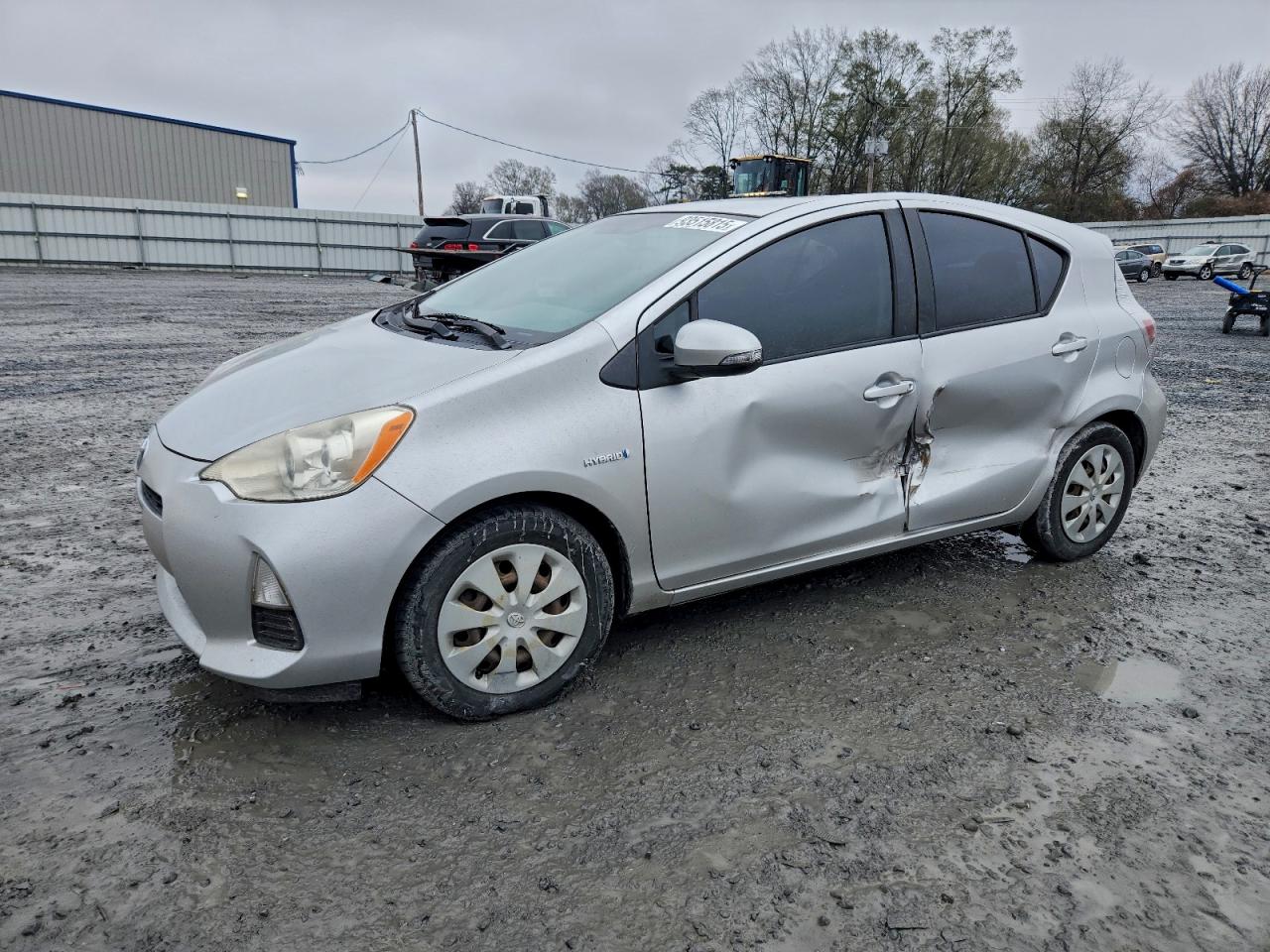 TOYOTA PRIUS C 2013