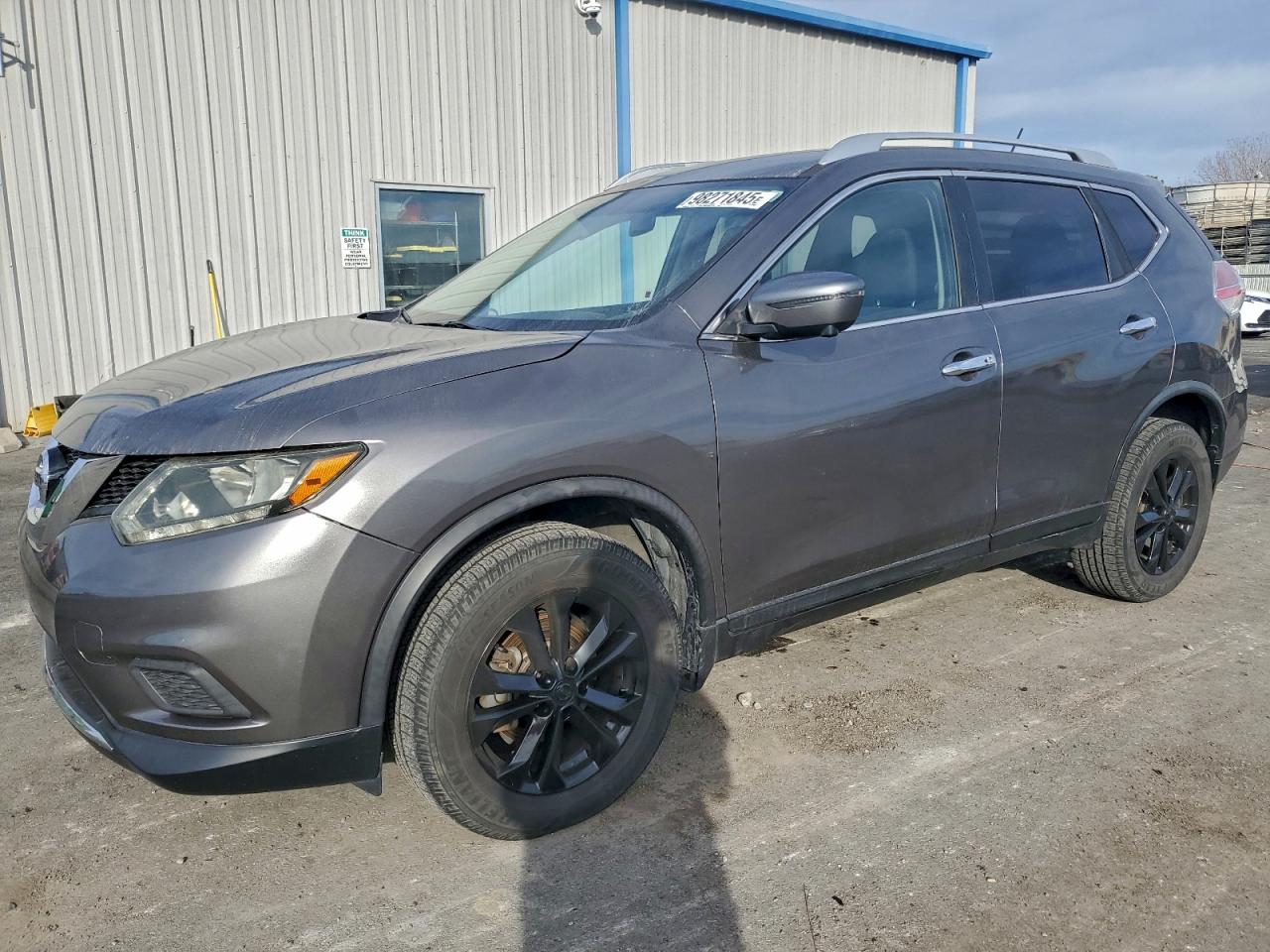 NISSAN ROGUE 2016