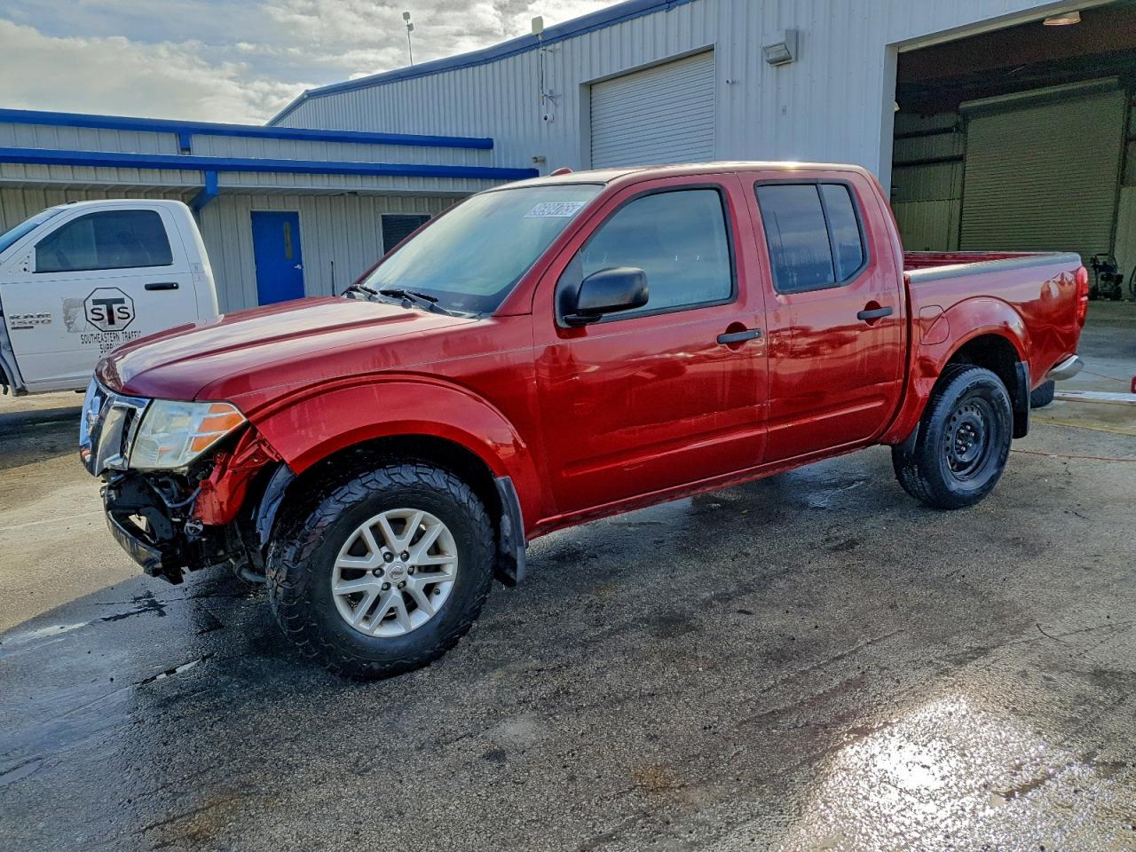 NISSAN FRONTIER 2018