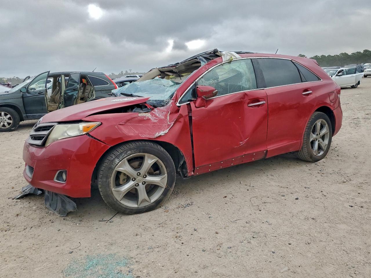TOYOTA VENZA LE 2013