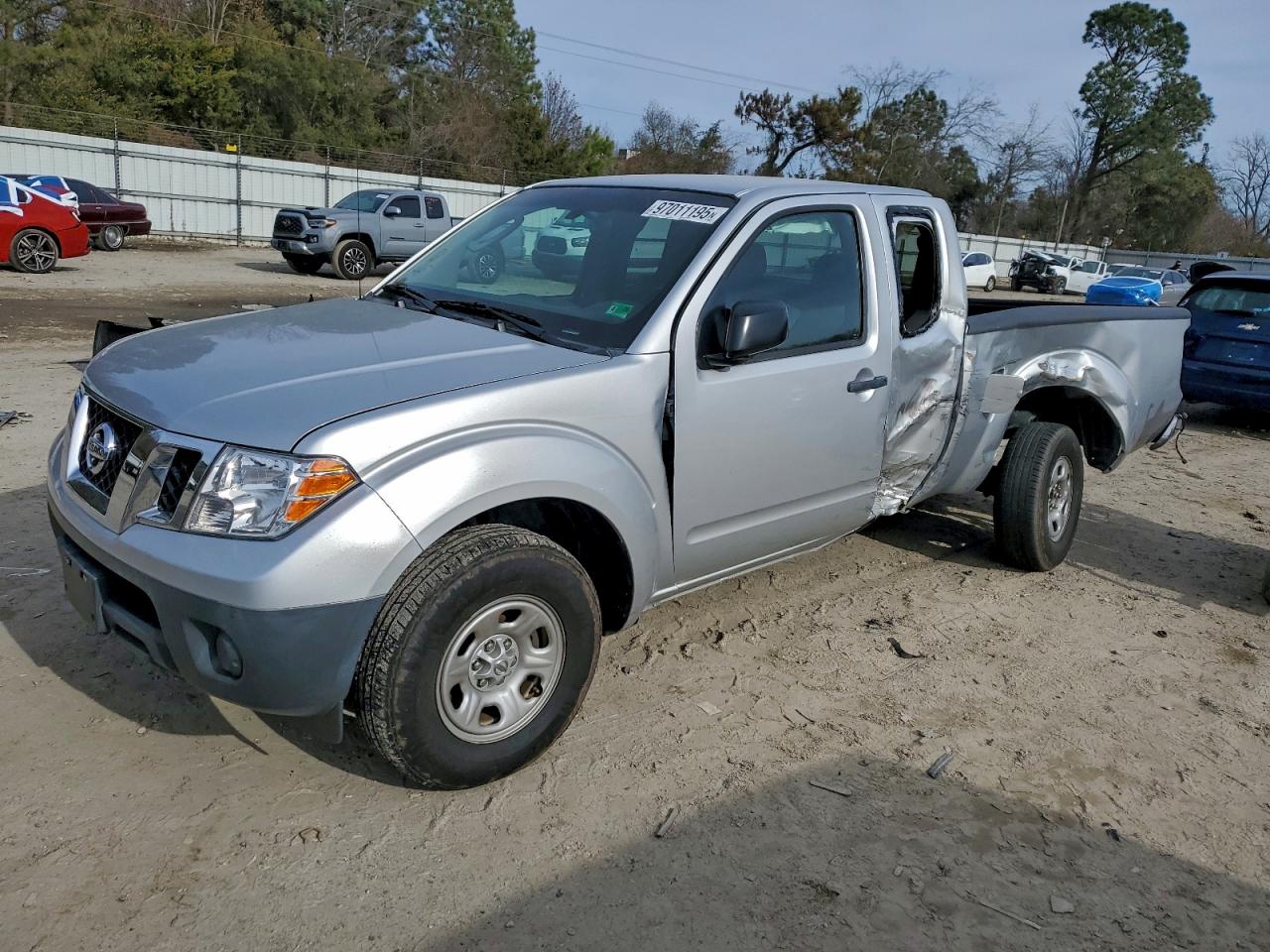 NISSAN FRONTIER K 2010