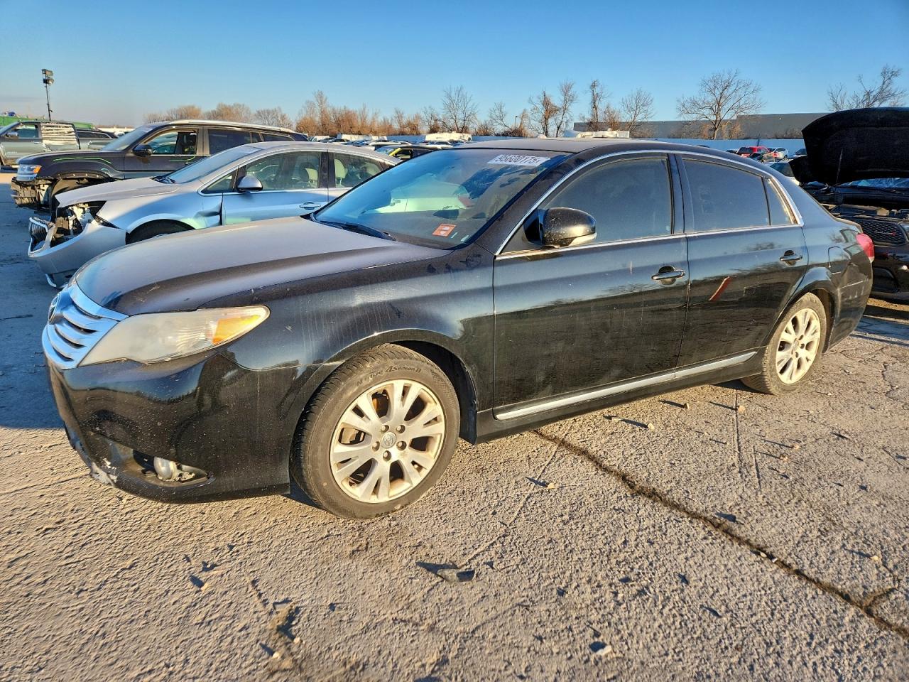TOYOTA AVALON 2012