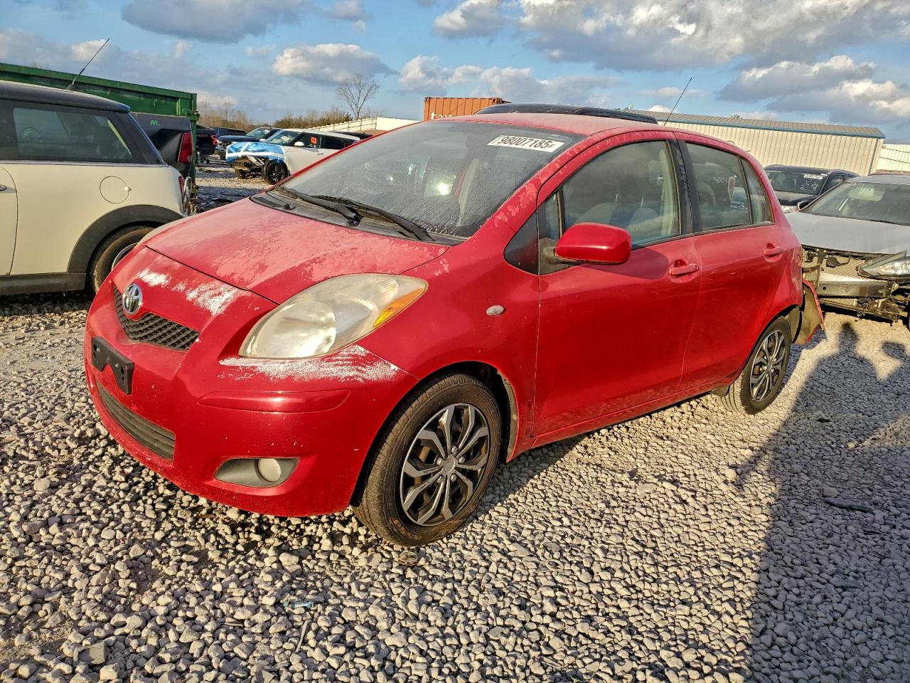TOYOTA YARIS 2011