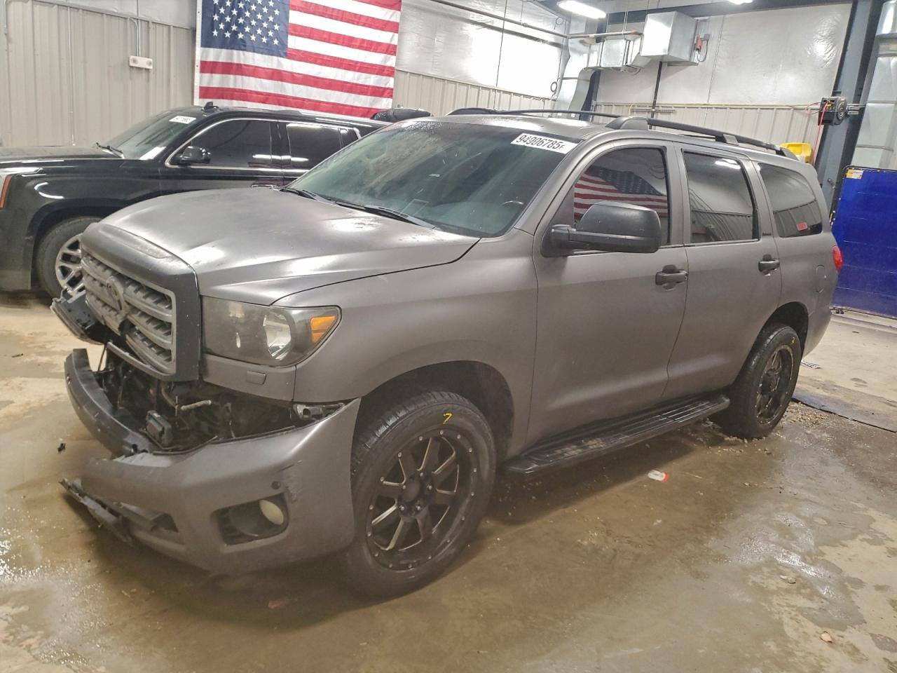 TOYOTA SEQUOIA 2012