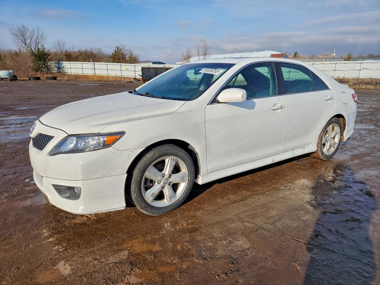 TOYOTA CAMRY BASE 2010